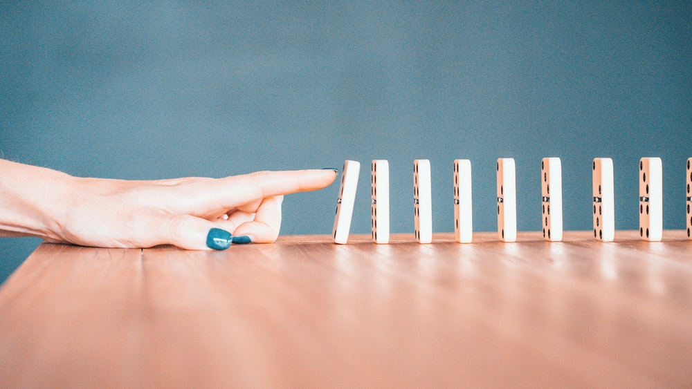 Cause And Effect - Law of Karma demonstrated by domino effect - Poh Ern Si's blog
