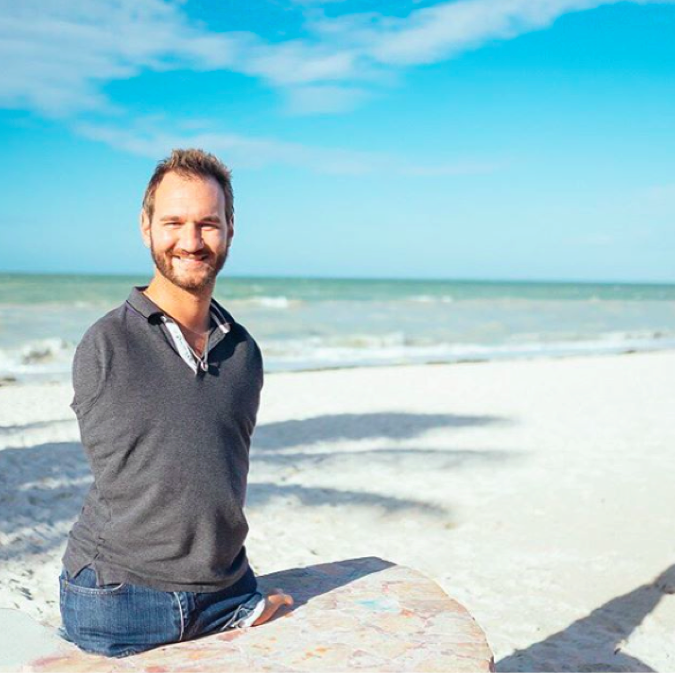 Nick Vujicic a man born without limbs - The Reality of Living - Pohernsi's Blog by Poh Ern Si Penang